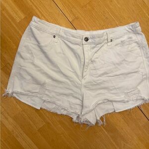 Aeropostale White Jean Shorts with High Waist and Distressed Hem